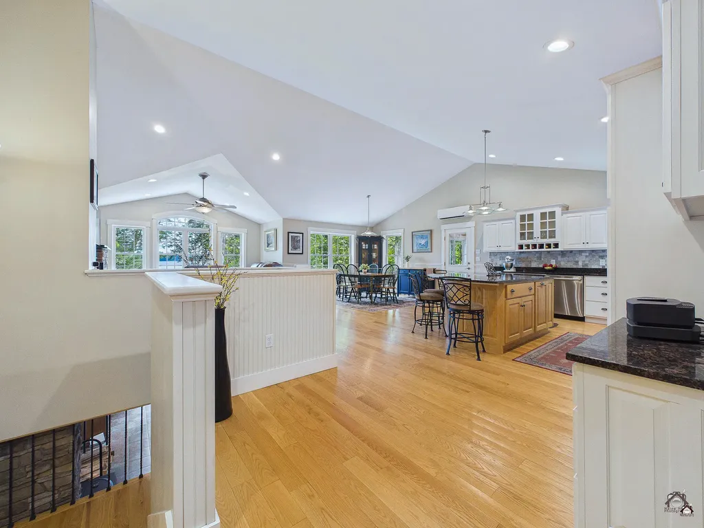 25 Danforth Drive Monmouth ME 04259