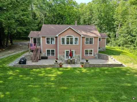 25 Danforth Drive Monmouth ME 04259
