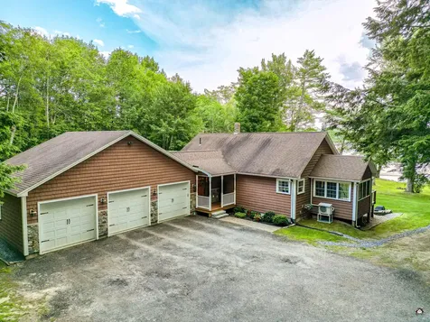 25 Danforth Drive Monmouth ME 04259