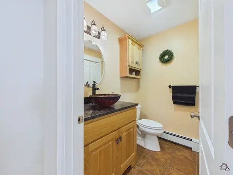 25 Danforth Drive Monmouth ME 04259