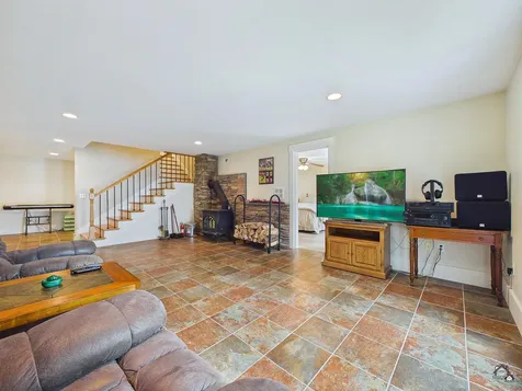 25 Danforth Drive Monmouth ME 04259