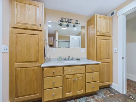 25 Danforth Drive Monmouth ME 04259