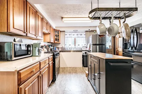 21 Ledgewood Lane Lyman ME 04002