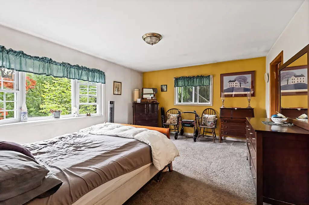 139 Riverside Road Gardiner ME 04345