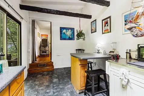 139 Riverside Road Gardiner ME 04345