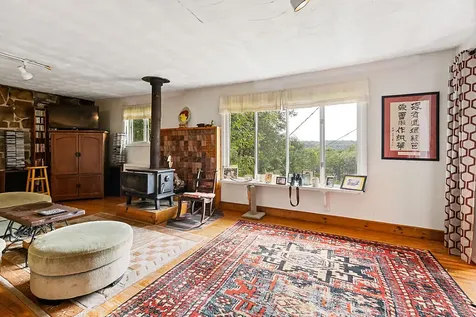 139 Riverside Road Gardiner ME 04345