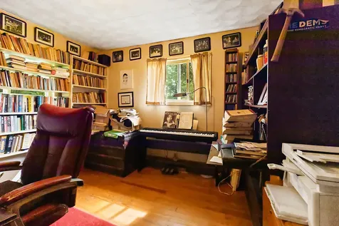 139 Riverside Road Gardiner ME 04345