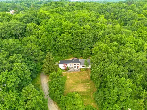 139 Riverside Road Gardiner ME 04345