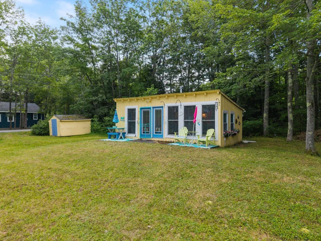 4 Cattail Lane Monmouth ME 04259