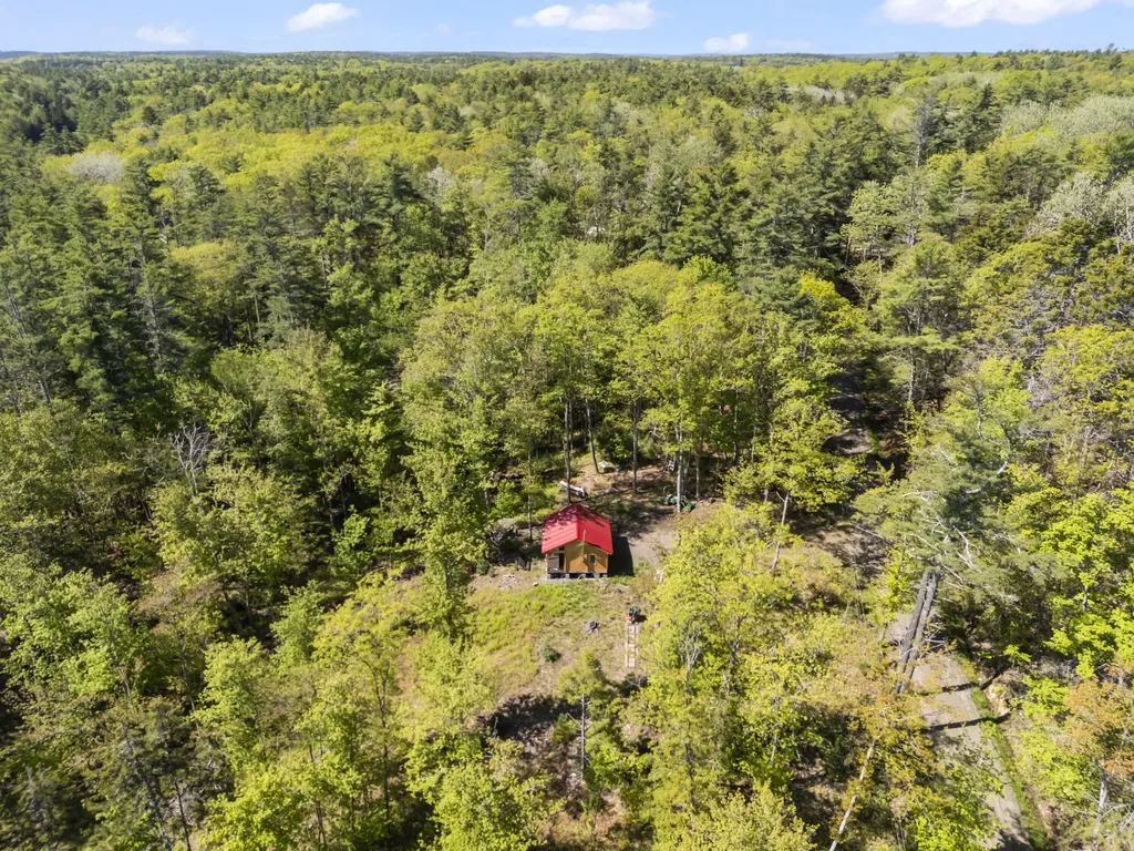 65 Sortwell Road Westport Island ME 04578