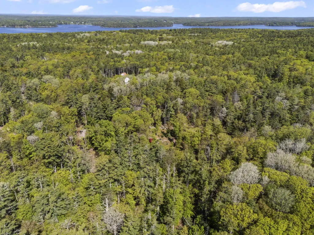 65 Sortwell Road Westport Island ME 04578