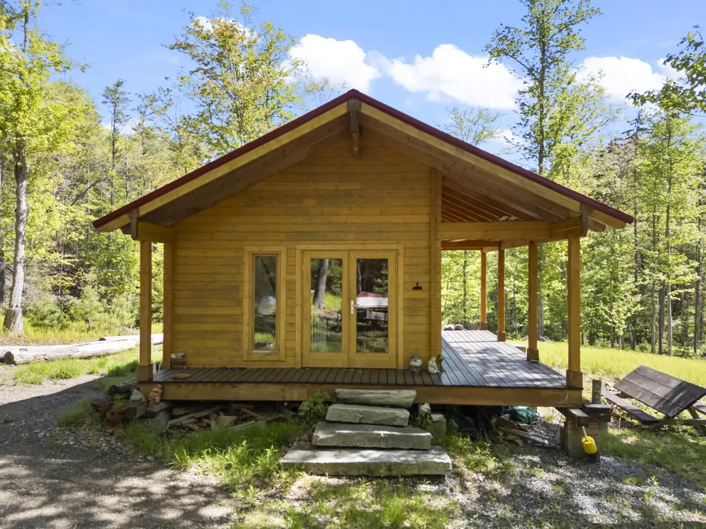 65 Sortwell Road Westport Island ME 04578