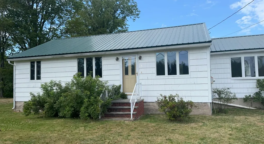 5 Woodland Road Princeton ME 04668