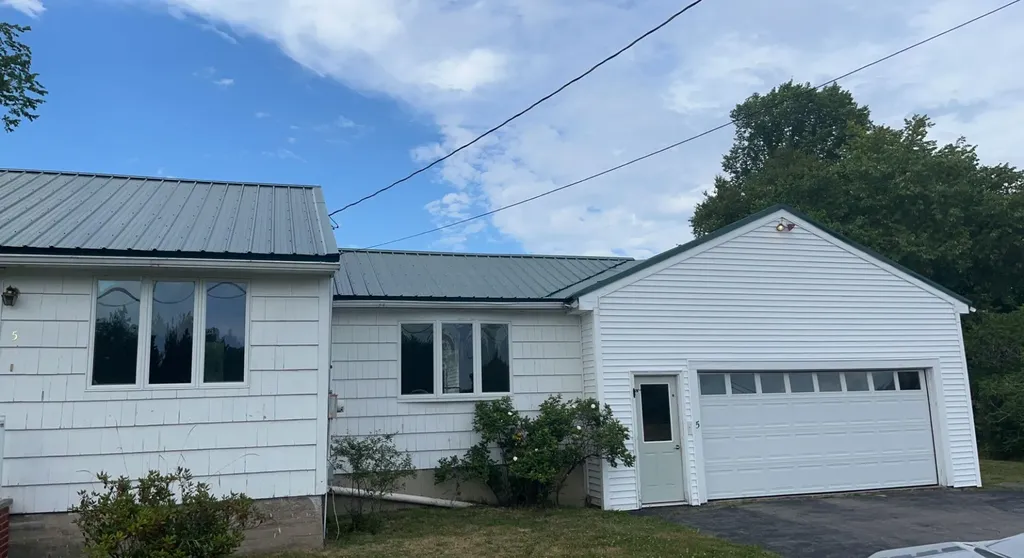 5 Woodland Road Princeton ME 04668