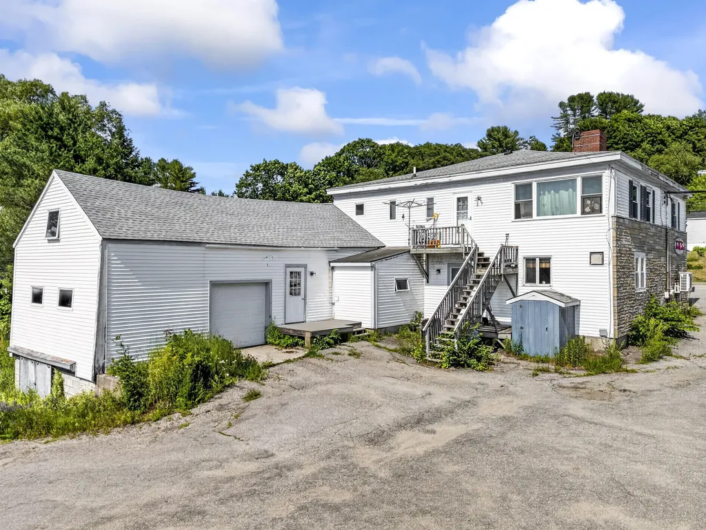 163 Jefferson Street Waldoboro ME 04572