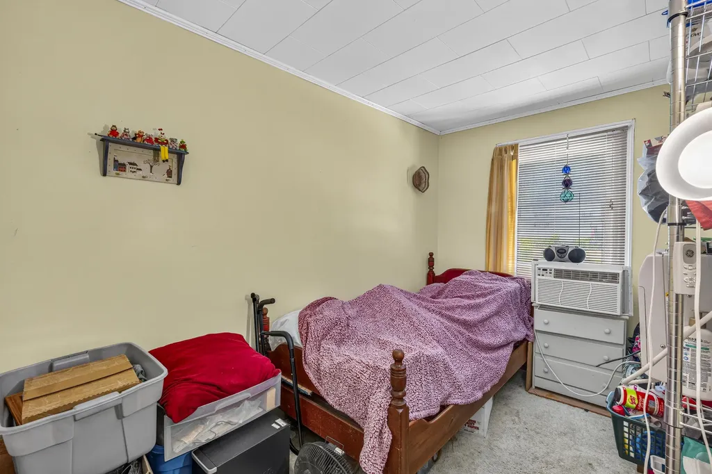 163 Jefferson Street Waldoboro ME 04572