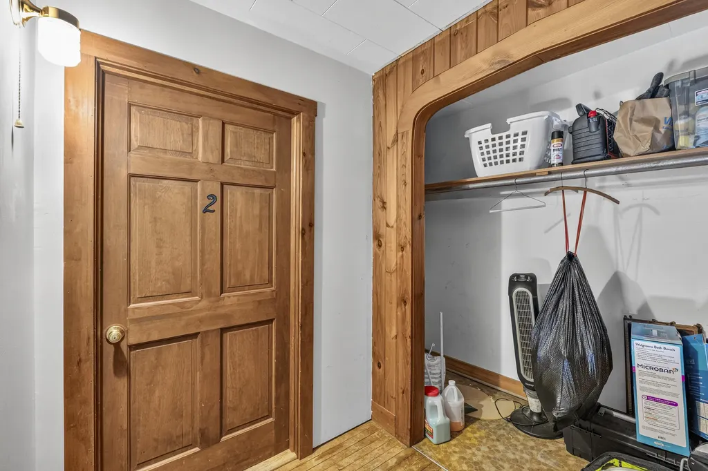 163 Jefferson Street Waldoboro ME 04572