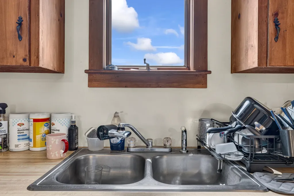 163 Jefferson Street Waldoboro ME 04572