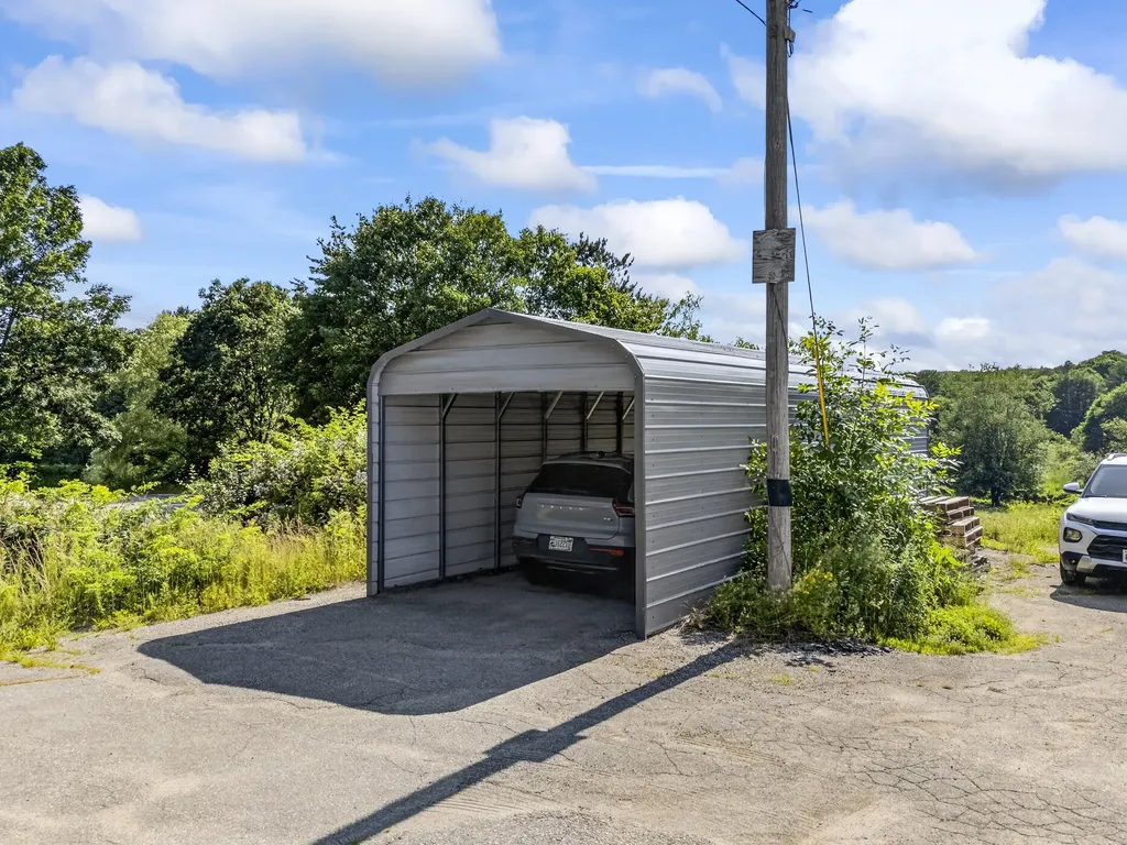 163 Jefferson Street Waldoboro ME 04572