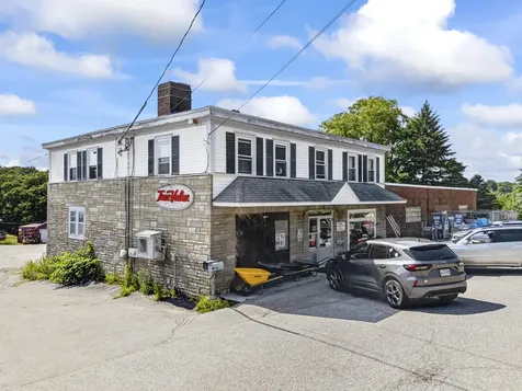 163 Jefferson Street Waldoboro ME 04572