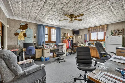 163 Jefferson Street Waldoboro ME 04572