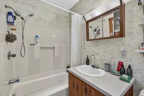 163 Jefferson Street Waldoboro ME 04572