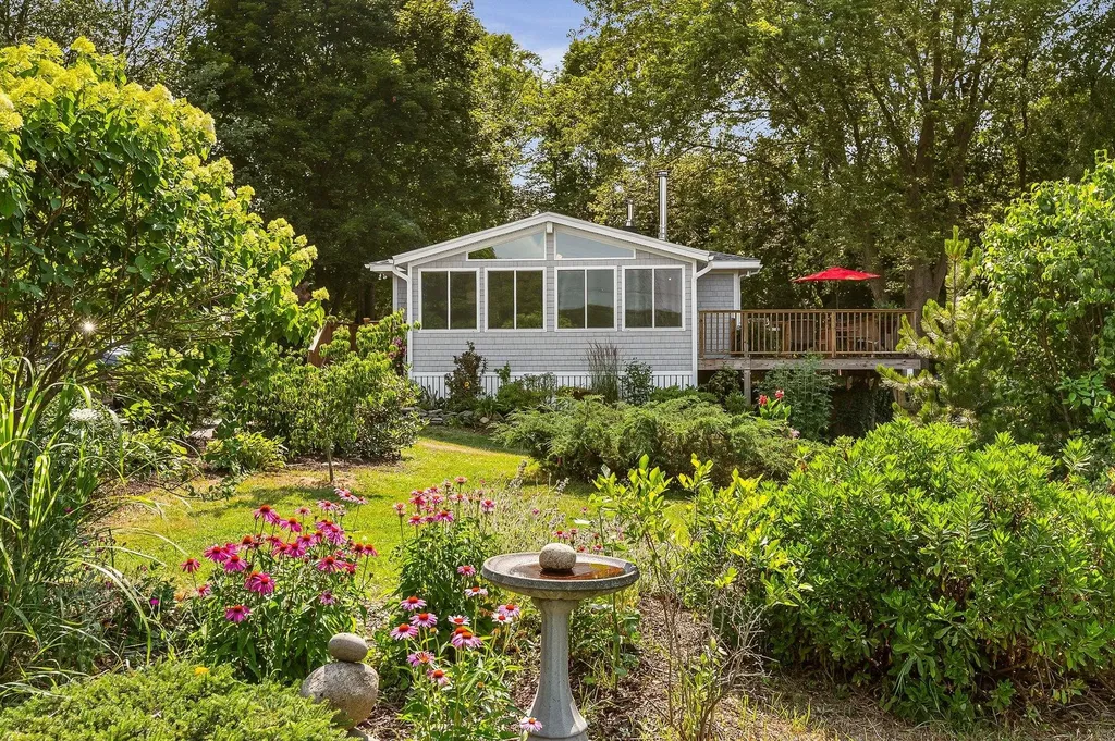 14 Cove Road Eliot ME 03903