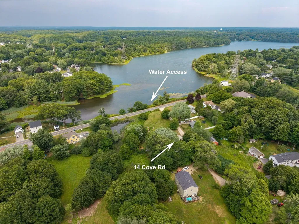 14 Cove Road Eliot ME 03903