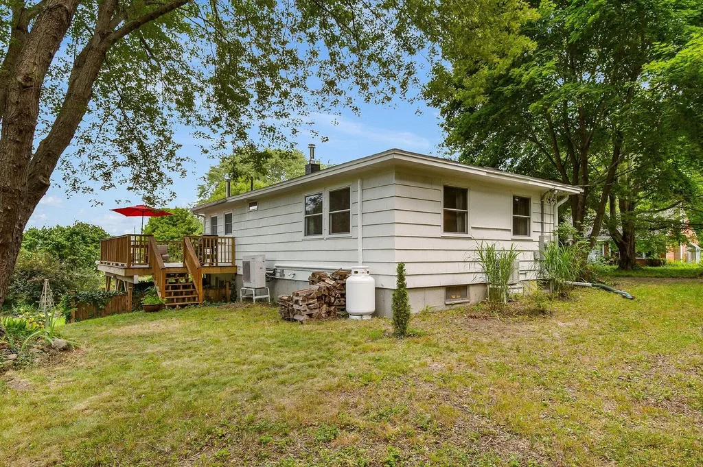 14 Cove Road Eliot ME 03903