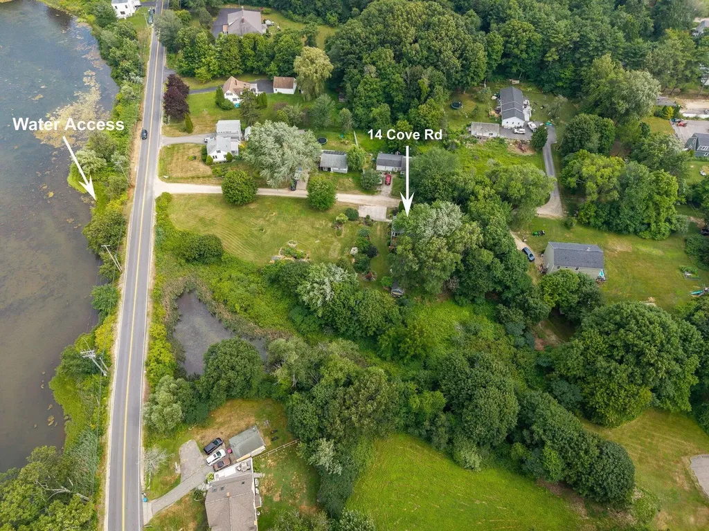 14 Cove Road Eliot ME 03903