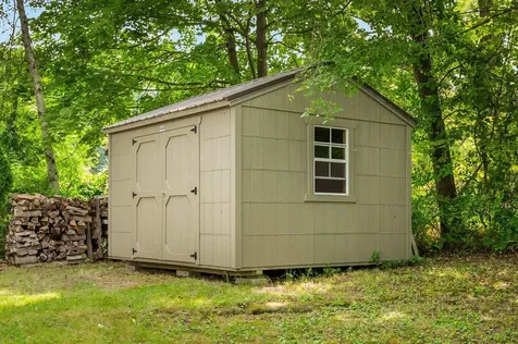 14 Cove Road Eliot ME 03903