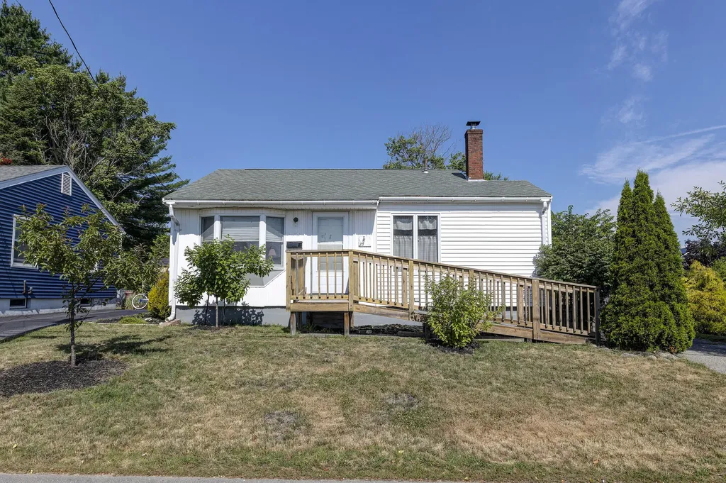 73 Strout Street South Portland ME 04106