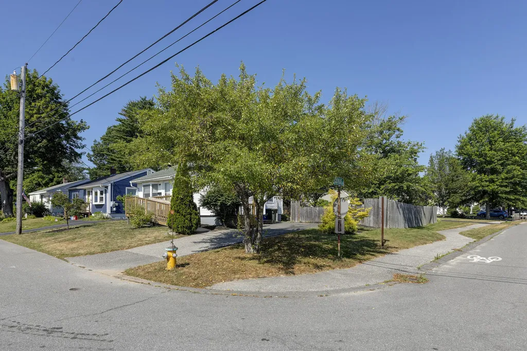 73 Strout Street South Portland ME 04106