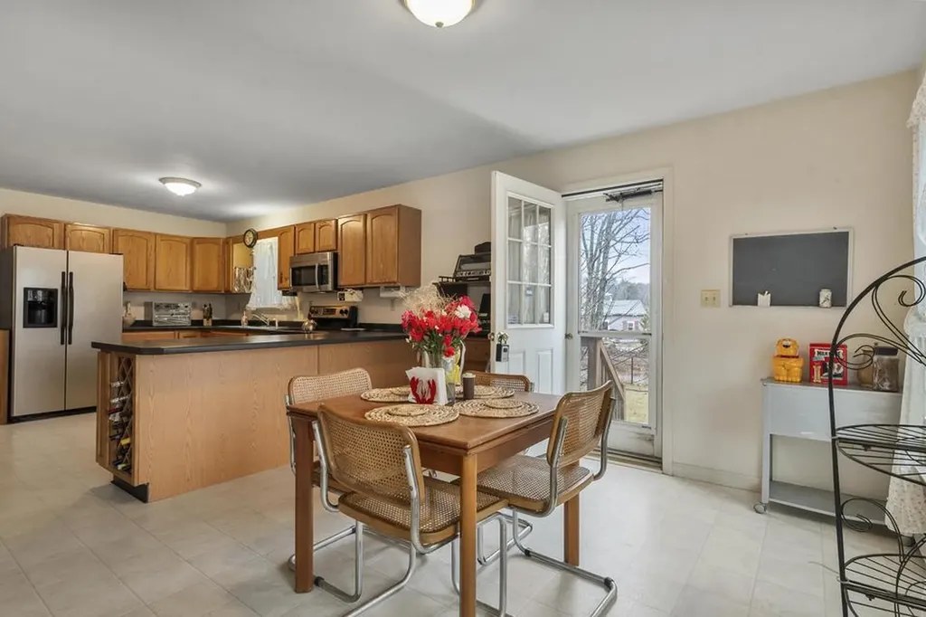 515 Lowelltown Road Wiscasset ME 04578