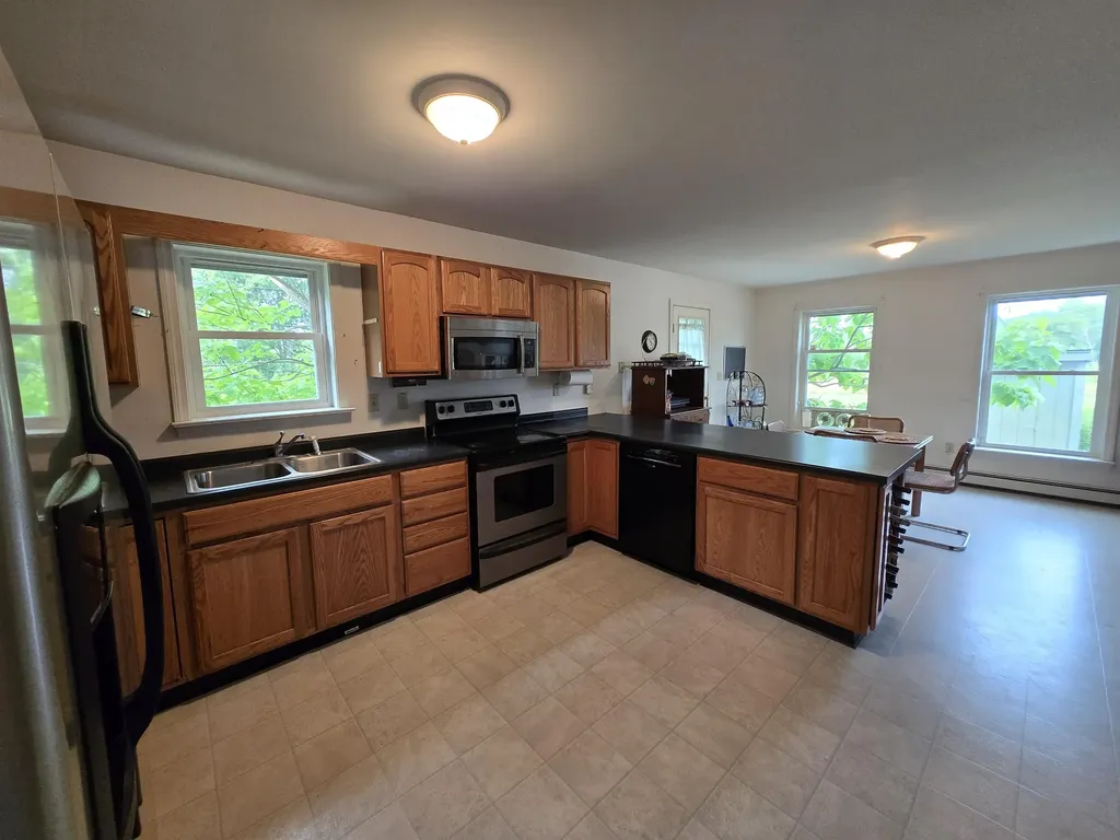 515 Lowelltown Road Wiscasset ME 04578