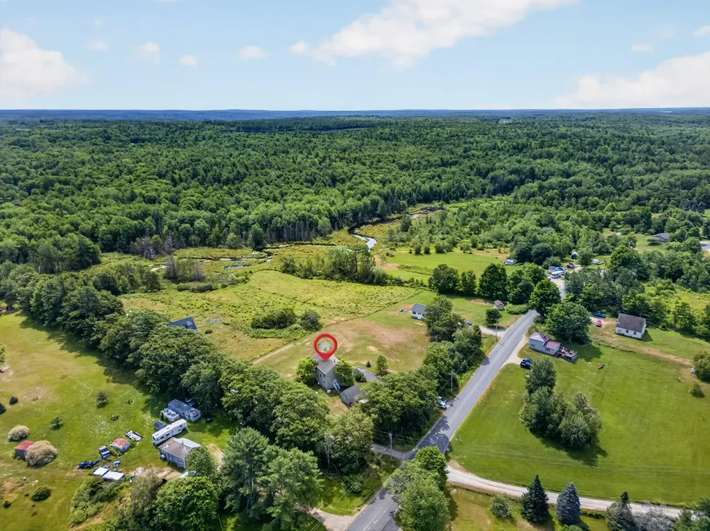 515 Lowelltown Road Wiscasset ME 04578
