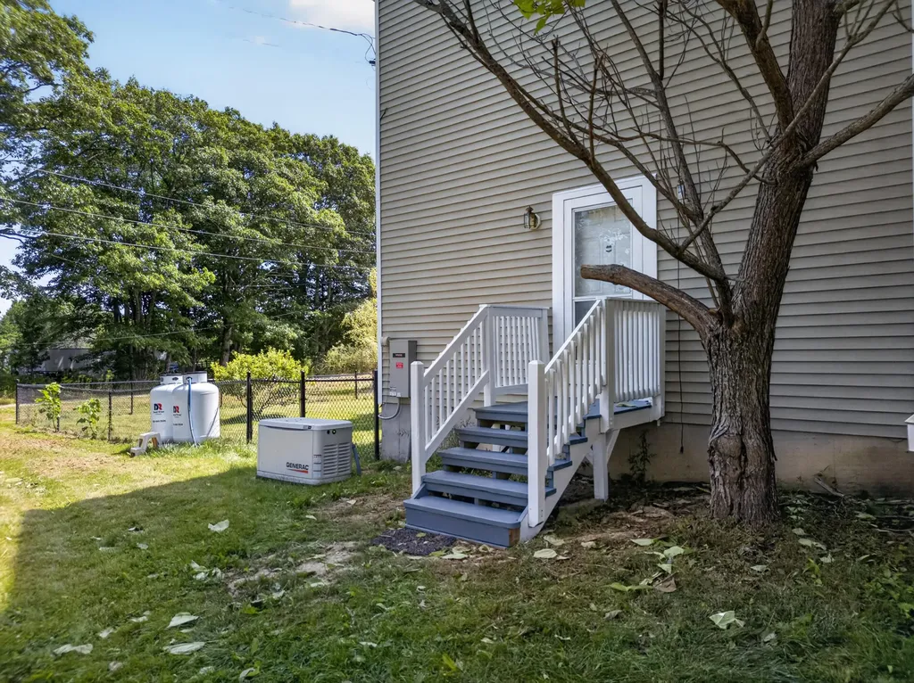 515 Lowelltown Road Wiscasset ME 04578