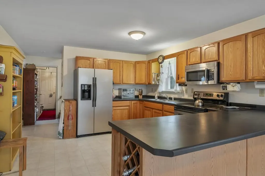 515 Lowelltown Road Wiscasset ME 04578