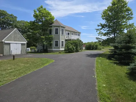 515 Lowelltown Road Wiscasset ME 04578