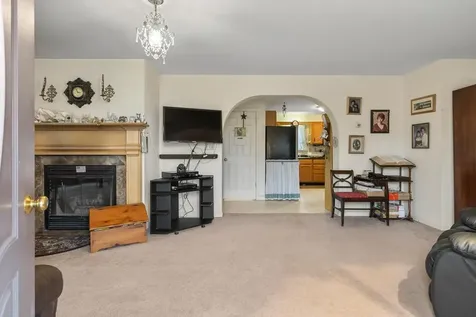 515 Lowelltown Road Wiscasset ME 04578