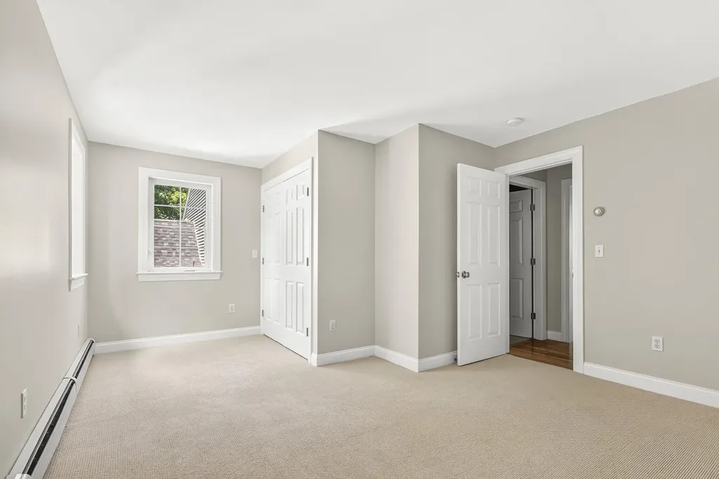 86 Delaware Court Portland ME 04103