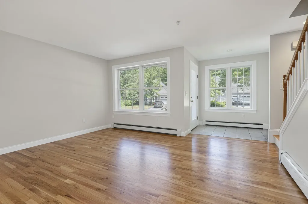 86 Delaware Court Portland ME 04103