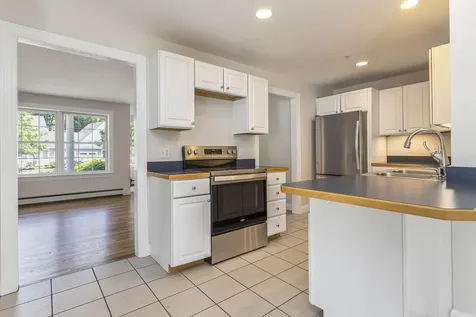 86 Delaware Court Portland ME 04103