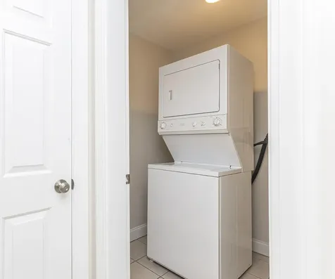 86 Delaware Court Portland ME 04103