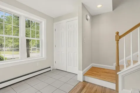 86 Delaware Court Portland ME 04103