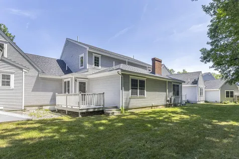 86 Delaware Court Portland ME 04103