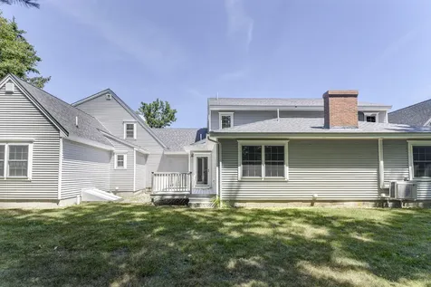 86 Delaware Court Portland ME 04103