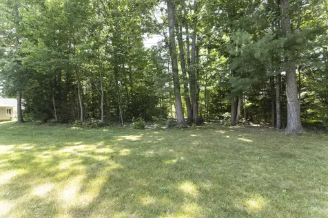 86 Delaware Court Portland ME 04103