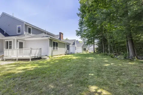 86 Delaware Court Portland ME 04103