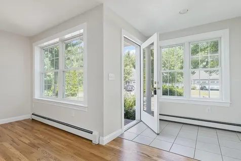 86 Delaware Court Portland ME 04103